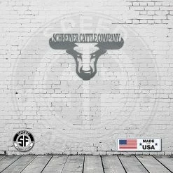 Speed Fabrication Farm Metal Signs Personalized Farm/Company Name Bull Metal Sign
