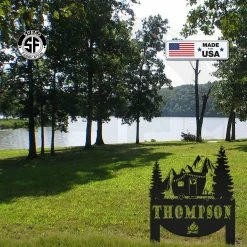 Speed Fabrication Personalized Mountain Camper Yard Stake Metal Sign Outdoor Patio/Lawn Metal Signs