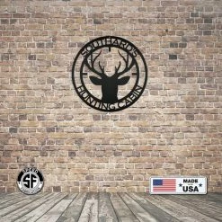 Speed Fabrication Personalized Deer Hunting Cabin Metal Sign