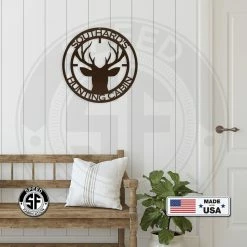 Speed Fabrication Personalized Deer Hunting Cabin Metal Sign