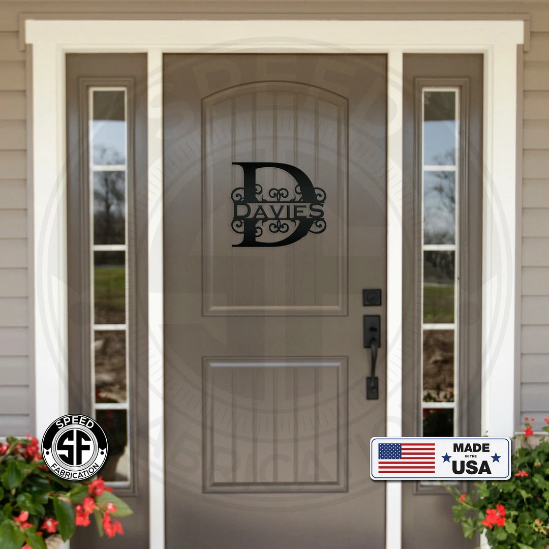 Speed Fabrication Personalized Split Curl Monogram Metal Sign