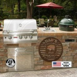 Speed Fabrication Dad's World Famous BBQ Metal Sign Outdoor Patio/Lawn Metal Signs