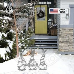 Speed Fabrication Most Popular Assorted Christmas/Holiday Gnome Metal Yard Stakes