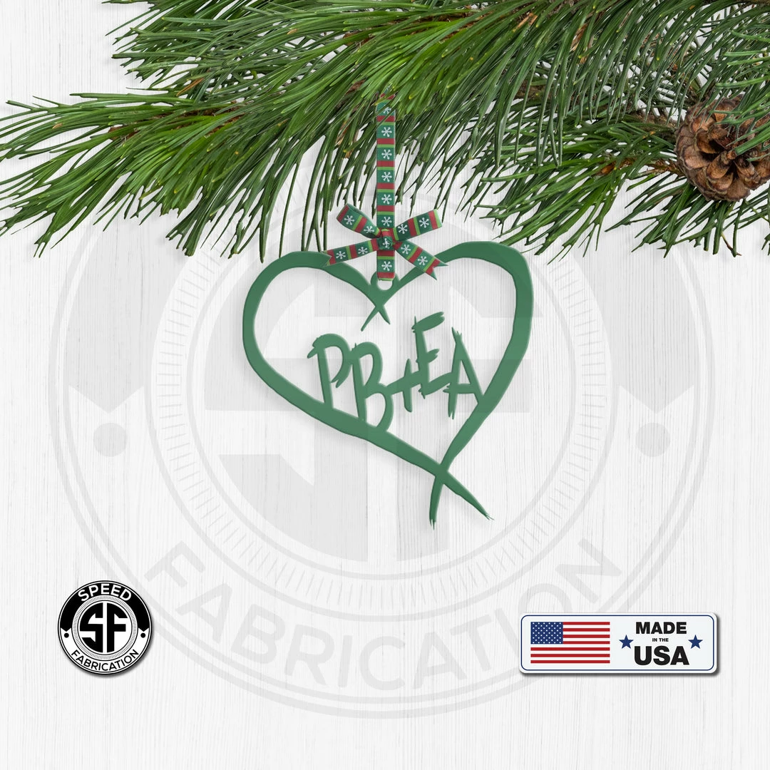 Speed Fabrication Personalized Carved Heart Initials Metal Christmas/Holiday Ornament Heart/Love Metal Signs