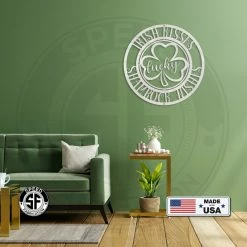 Speed Fabrication Irish Kisses Shamrock Wishes St. Patrick's Day Metal Sign - St. Patty's Day St. Patrick's Day Metal Signs