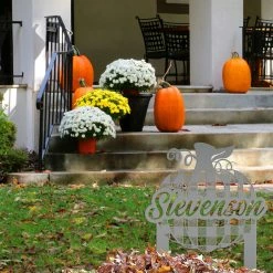 Speed Fabrication Fall/Autumn Metal Signs Custom Plaid Pumpkin Metal Yard Stake - Autumn Decor - Last Name Fall Sign