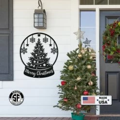 Speed Fabrication Christmas Metal Signs Christmas Globe Sign, Metal Holiday Sign