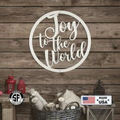 Speed Fabrication Round Joy To The World Christmas Décor Metal Sign