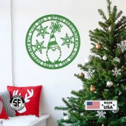 Speed Fabrication Christmas Gnome Metal Sign, Cute Gnome Sign Christmas Metal Signs